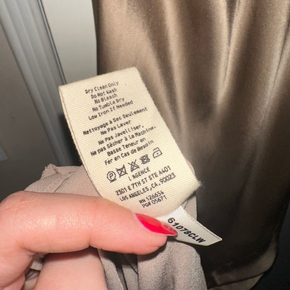 L'AGENCE Serita Maxi V Neck Bias Silk Gown Dress size 8 - Picture 14 of 14